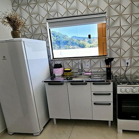 Cantinho Na Serra - Apartamento Santa Maria Madalena Eksteriør billede